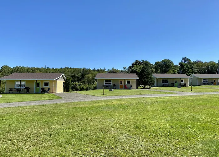 Upper Clements Cottages & Rv Park