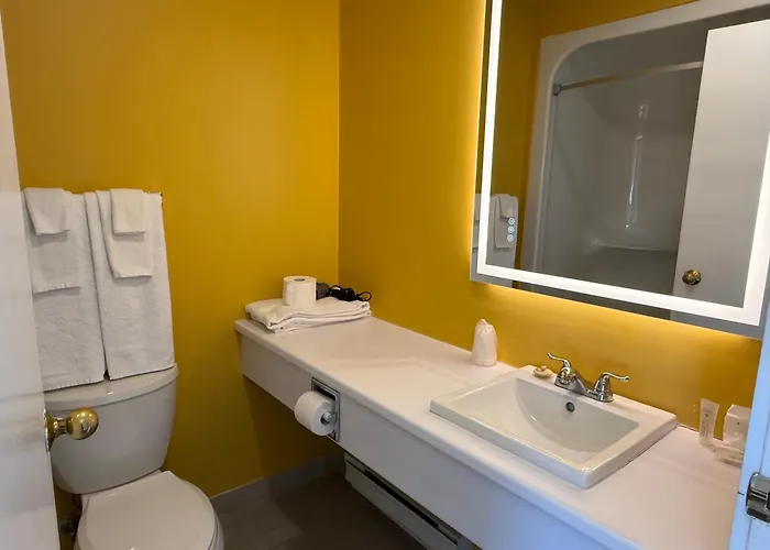 Annapolis Royal Inn & Suites